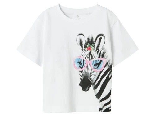 Hvid T-shirt fra Name It med et print på forsiden af en zebra med pink solbriller 13241600 bright white